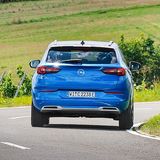 Opel Grandland Hybrid4 MJ 2022