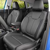 Auch beim Opel Grandland Hybrid4 kann man die AGR-Sitze ordern