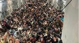 Mehr als 800 Menschen an Bord einer US-Maschine