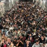 Mehr als 800 Menschen an Bord einer US-Maschine