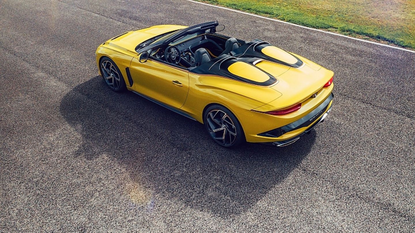 Out and about in the Bentley Bacalar: the wind in your hair