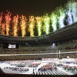 Zu guter Letzt wird noch einmal ein Feuerwerk gezündet - die Spiele sind eröffnet.