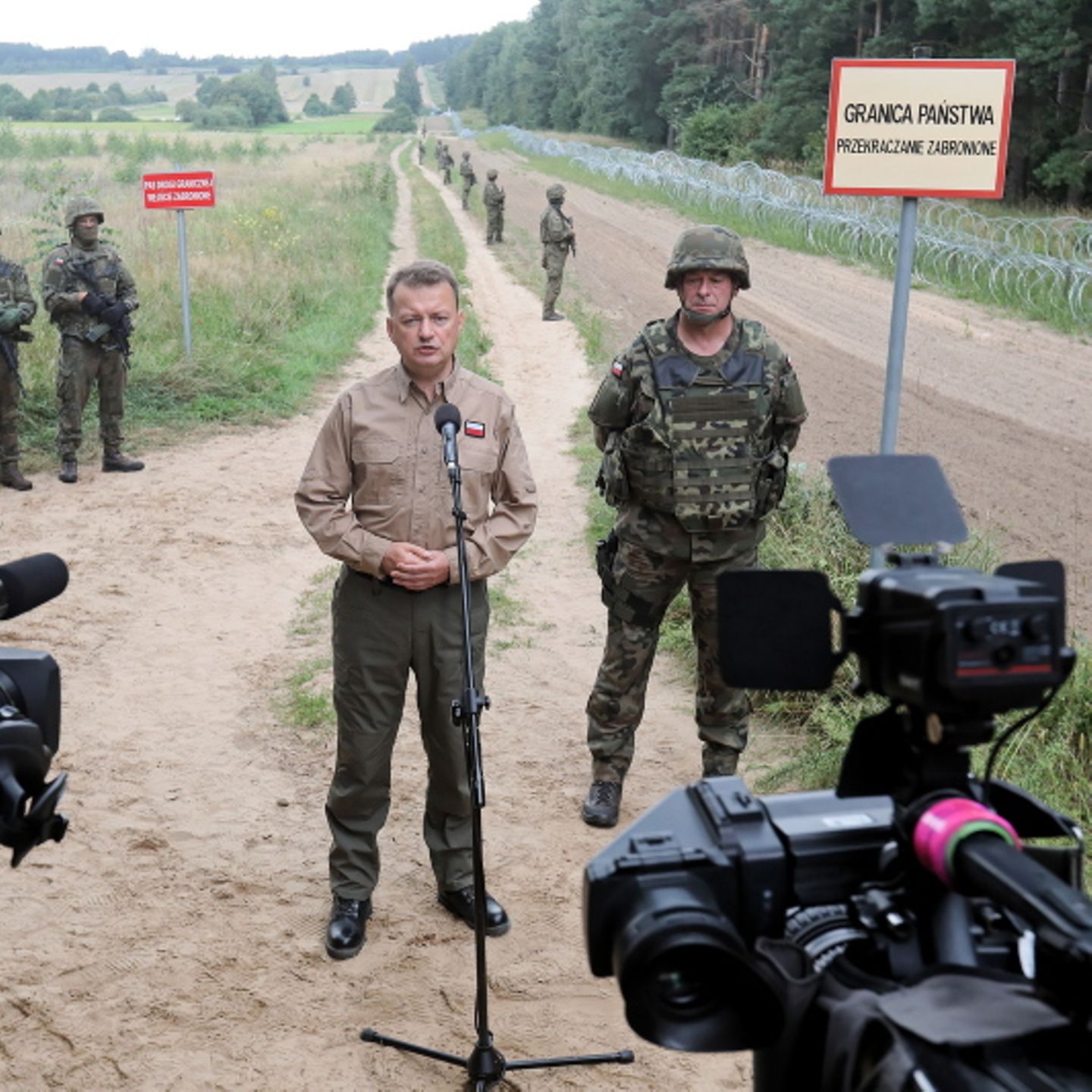 Genüssliche Maßnahmen Von Einer Scharfen Teenagerin Aus Polen Genüssliche Maßnahmen Von Einer Scharfen Teenagerin Aus Polen