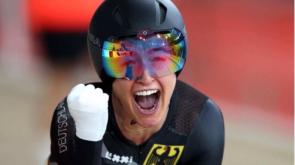 Bahnrad-Athletin Denise Schindler bejubelt Bronze bei den Paralympics