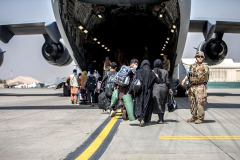 Afghanistan: Abdul Ghafoor verließ Kabul mit dem ersten Bundeswehr-Flieger. Jetzt will er andere Afghanen retten