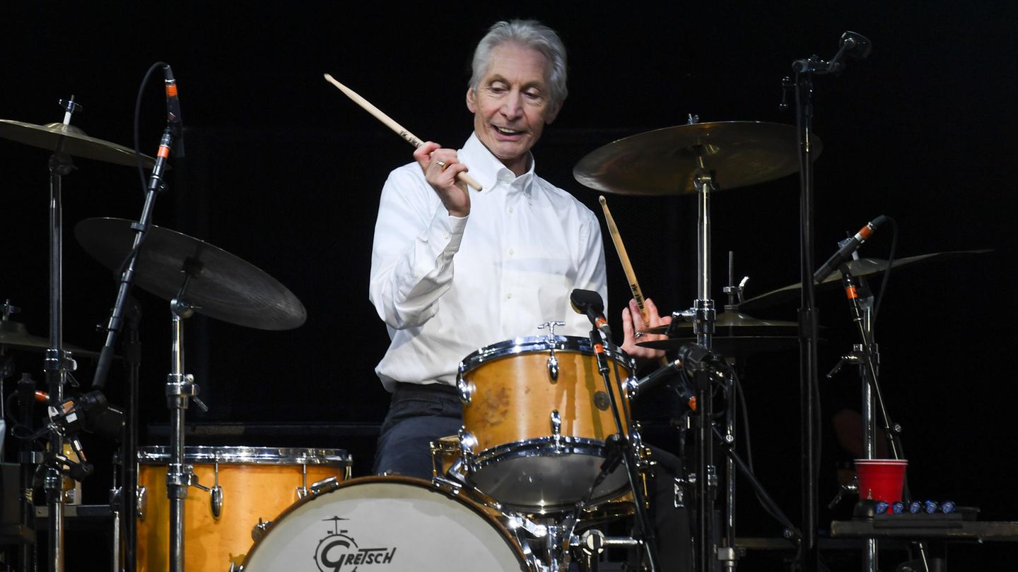 Charlie watts Charlie watts