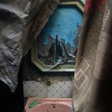 Die zunächst friedlichen Proteste gegen die Gesetzesnovelle eskalierten Ende Februar 2020. Die Spuren hat Zishaan A. Latif in seiner Fotoreportage festgehalten.