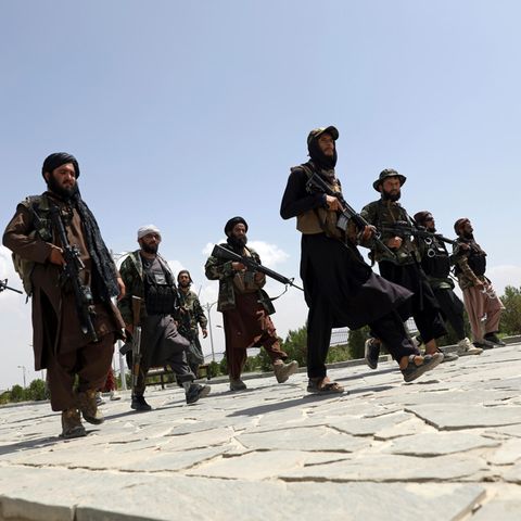 Afghanistan : Opium, Marmor und Spenden aus Deutschland: Womit die Taliban Geld machen