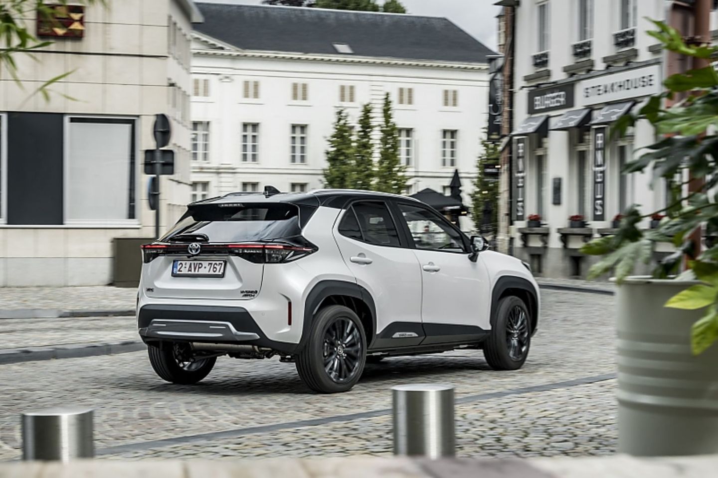 Toyota Yaris Cross Hybrid 4WD