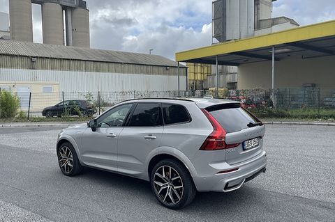 Volvo XC60 Recharge T8 Polestar Engineered