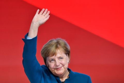 Yougov Studie: Kanzlerin der Herzen? So beliebt ist Angela Merkel bei unseren europäischen Nachbarn