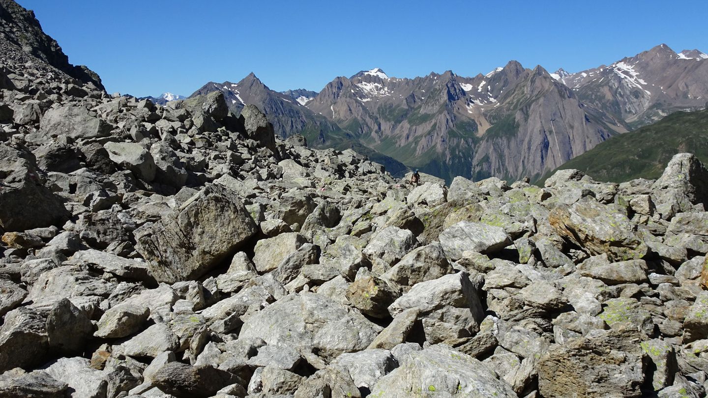 Unterhalb der zur Bochetta di Val Maggia