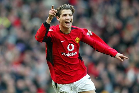 Der junge Cristiano Ronaldo im ManU-Trikot 2004