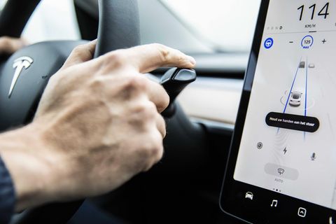 Tesla Autopilot Unfall