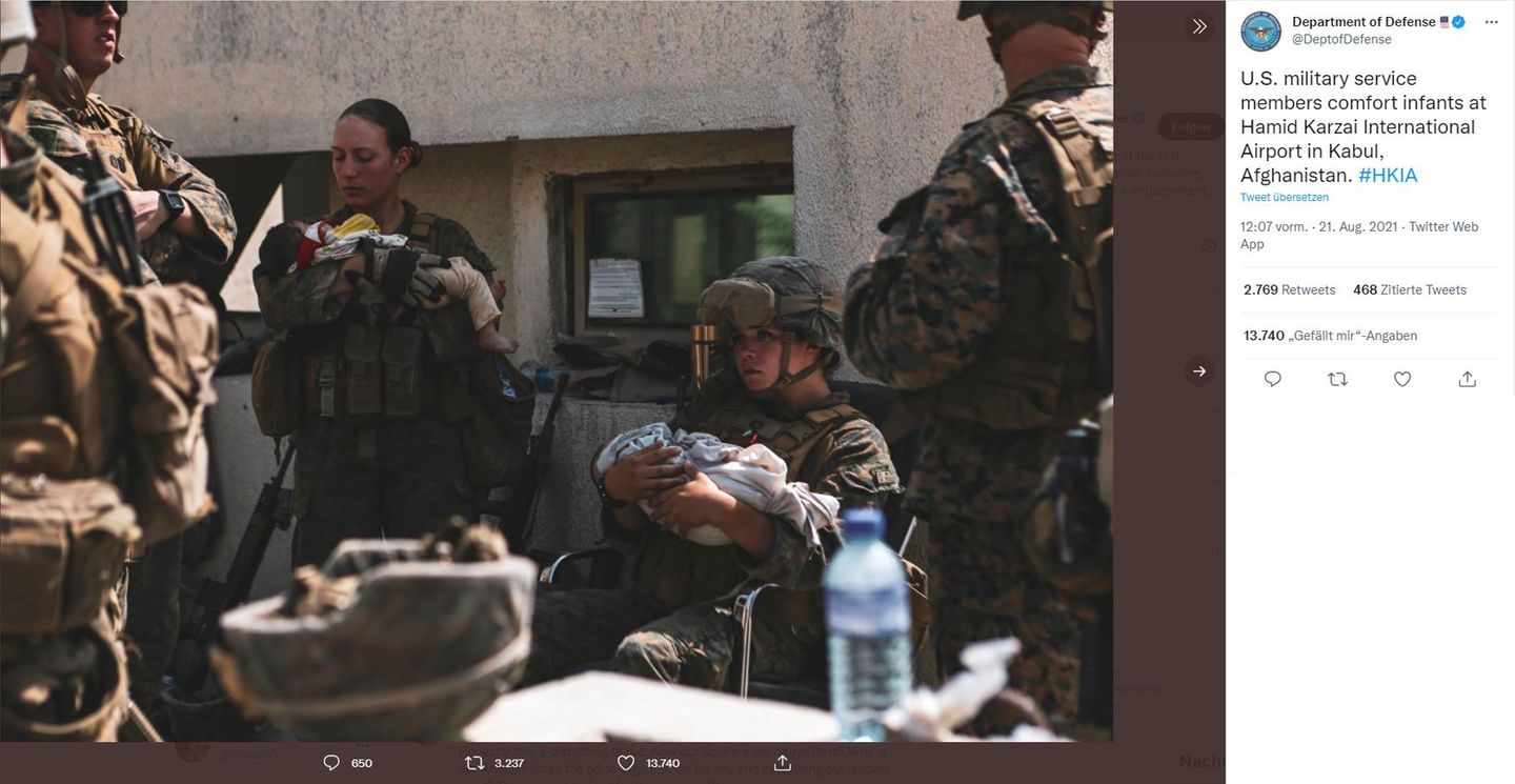 Soldatin Afghanistan