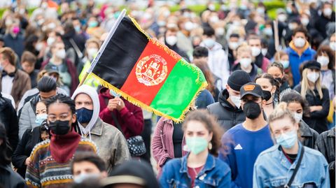 Demonstration für rasche Evakuierungen Schutzbedürftiger aus Afghanistan