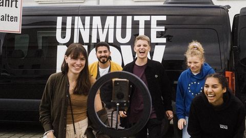 Das "Unmute Now"-Team auf dem Weg quer durch Deutschland