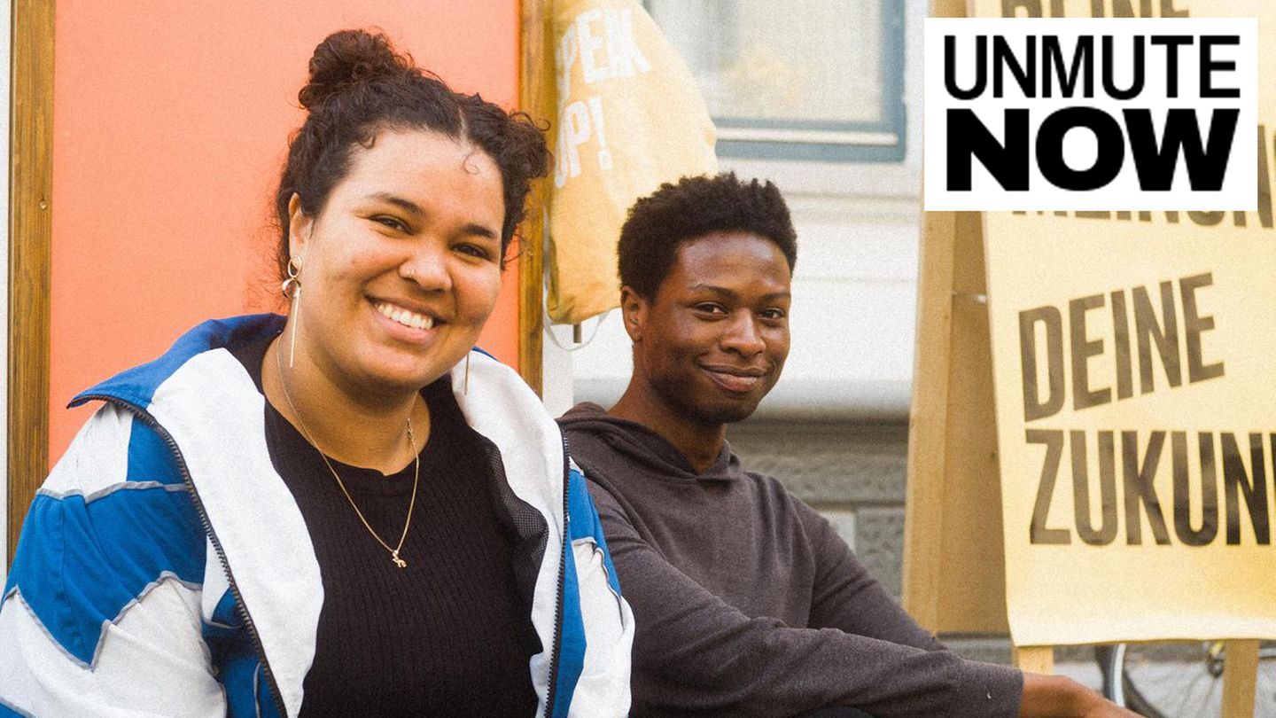 Elya Omar (l.) und Tchadarou Abdoul engagieren sich bei der Initiative "Wir 2.0 postmigrantisch" in Hannover
