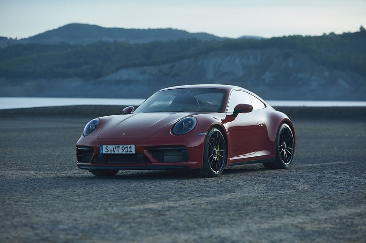 Porsche 911 Carrera GTS