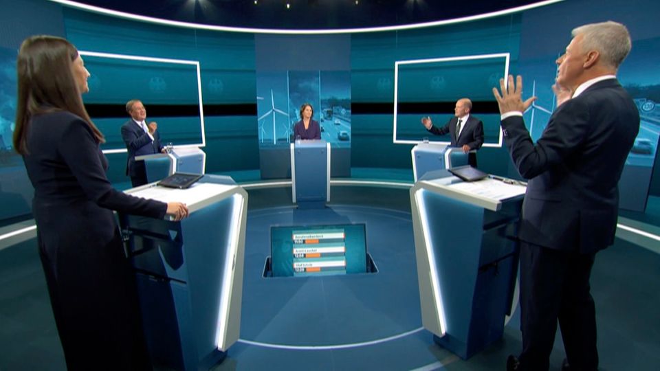 Armin Laschet, Annalena Baerbock und Olaf Scholz im Triell