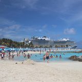 Coco Cay ein beliebtes Ziel für Kurzreisen mit dem Kreuzfahrtschiff ab Florida.