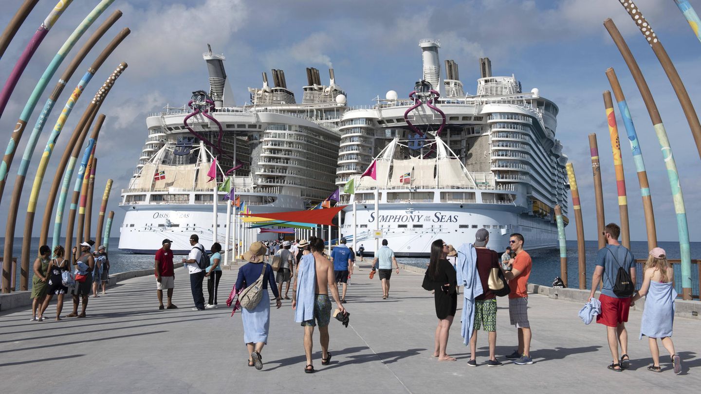 Die "Oasis of the Seas" und "Symphony of the Seas"