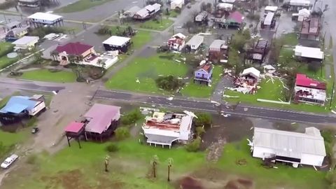 Tropensturm wird zum Hurrikan: "Alex" behindert Kampf gegen die Ölpest