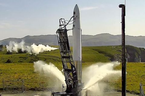 Fehlstart: Astra-Rakete driftet beim Start zur Seite