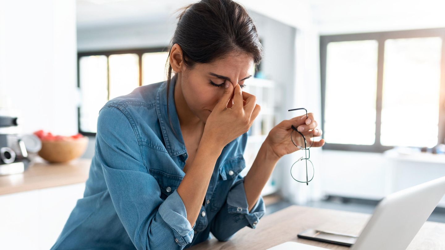 New study: Frustrating jobs increase the risk of dementia (video)