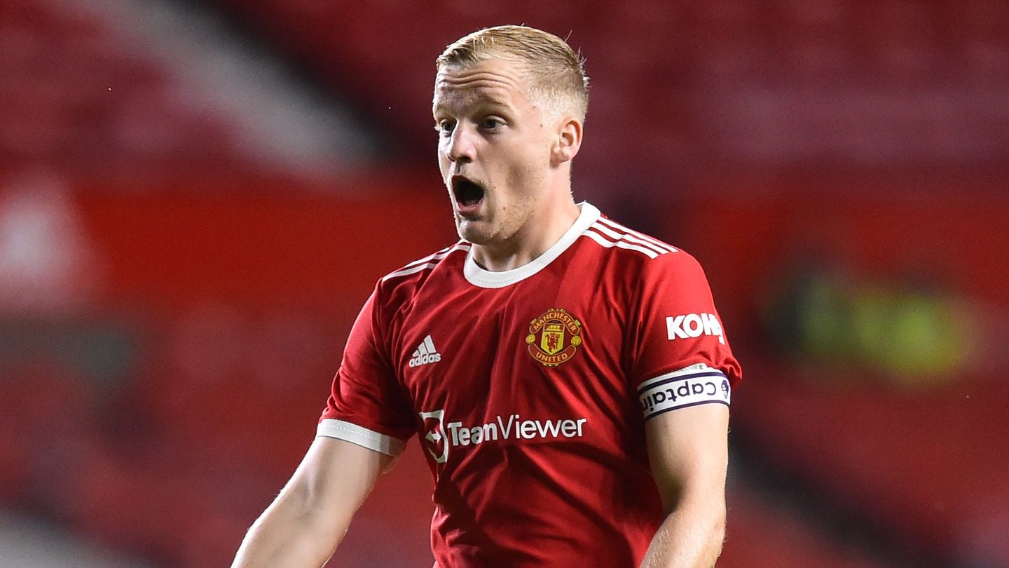 The Bundesliga is also interested: According to consultants, Manchester United blocked the transfer of Donny van de Beek The Bundesliga is also interested: According to consultants, Manchester United blocked the transfer of Donny van de Beek
