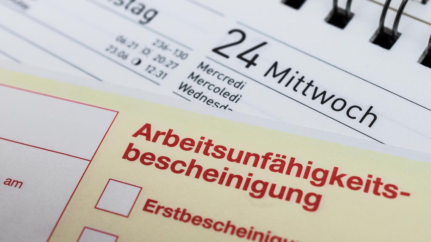 Eine Arbeitsunfähigkeitsbescheinigung zur Krankschreibung beim Arbeitgeber.