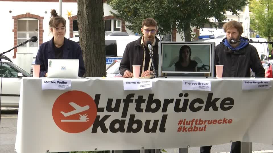 Video: Initiative "Lufbrücke Kabul" kritisiert Bundesregierung