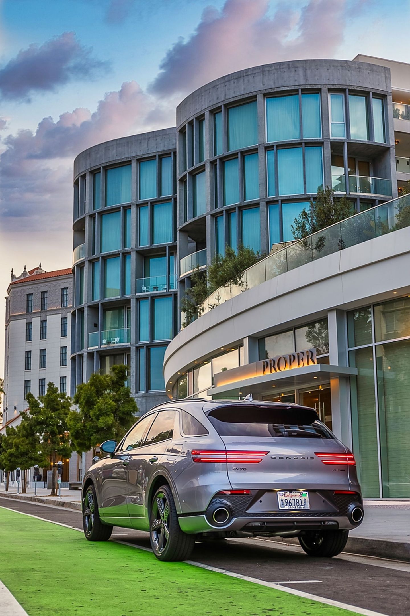 Genesis GV70