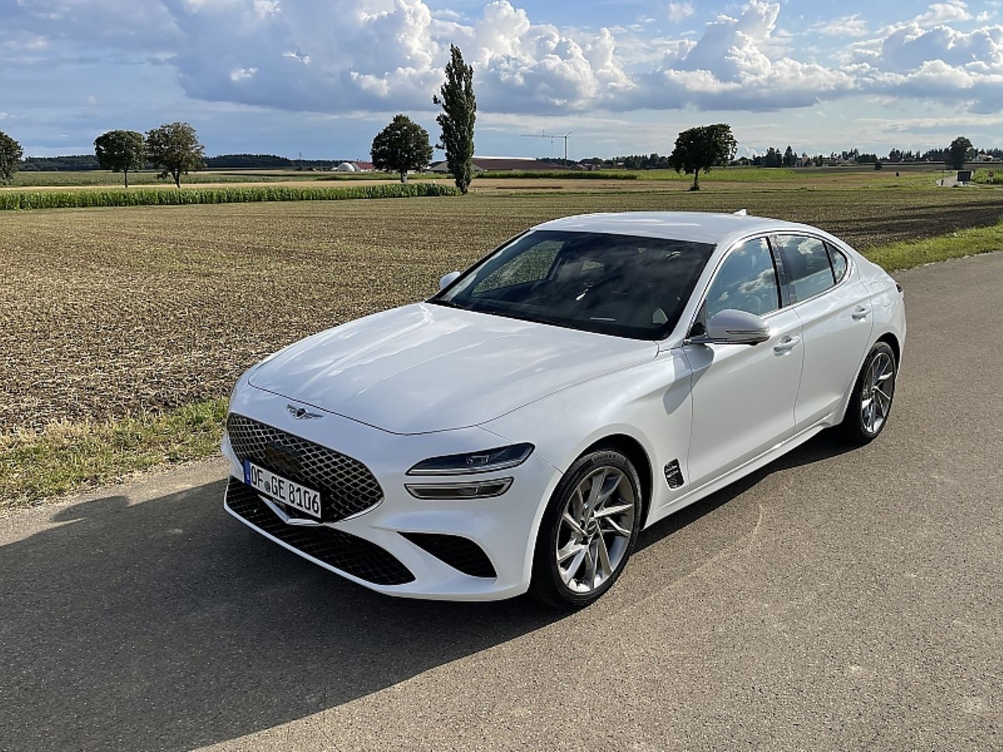 Genesis G70 2.0 T AWD