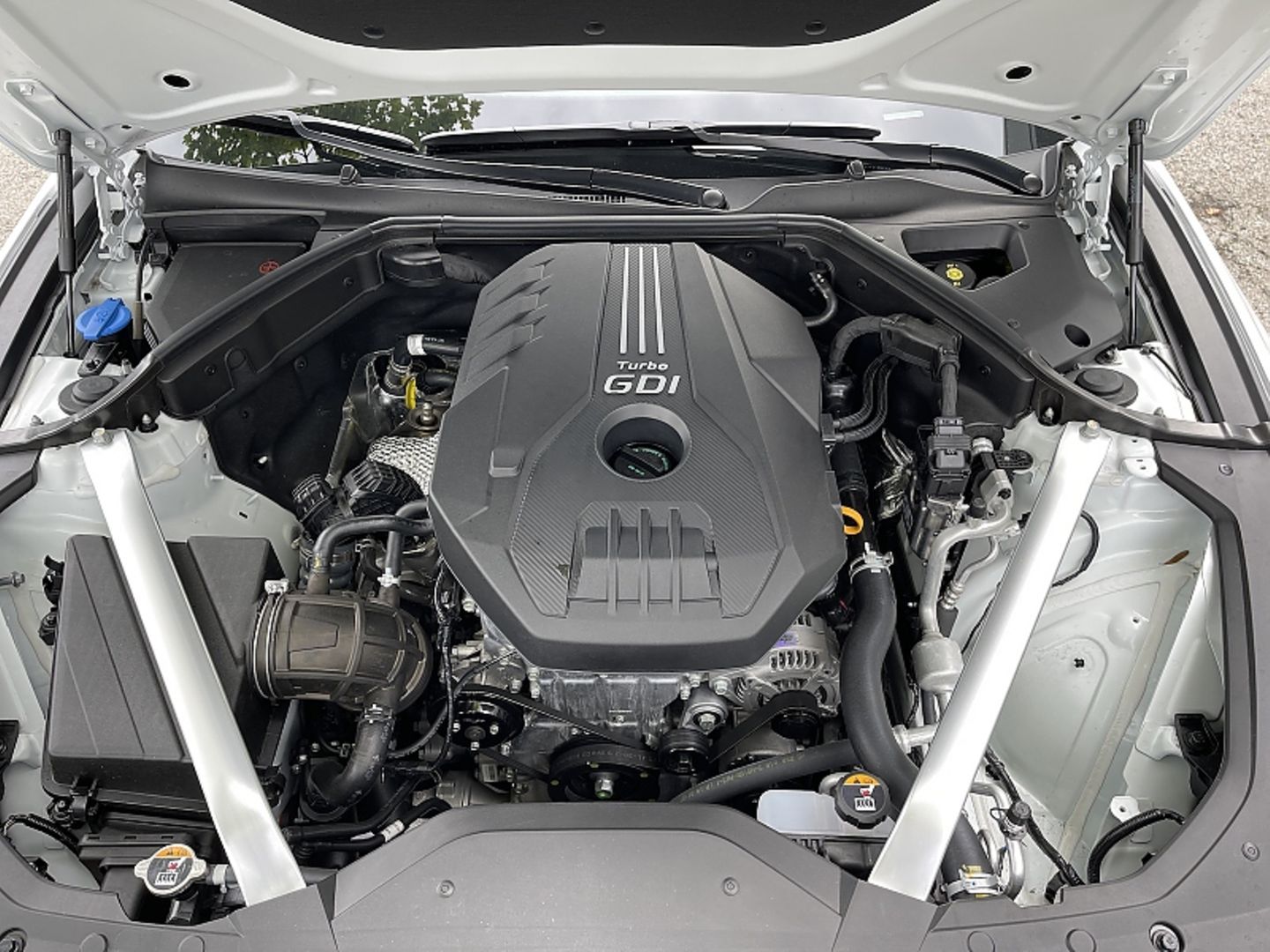 Genesis G70 2.0 T AWD