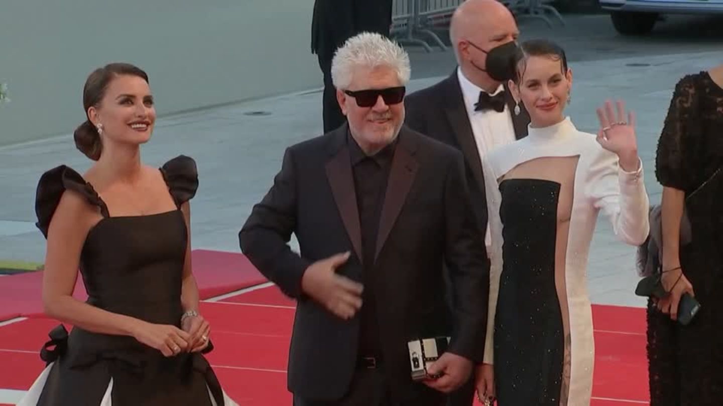 Video: The stars are back in Venice