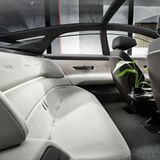 Hinten befinden sich im Grunde nur noch Notsitze