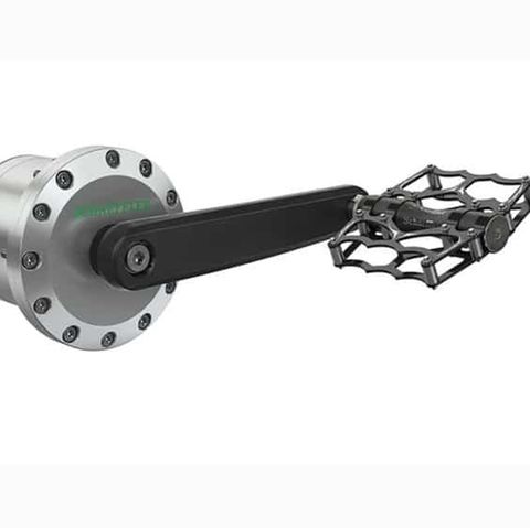 Der Generator besitzt den üblichen Pedalabstand.