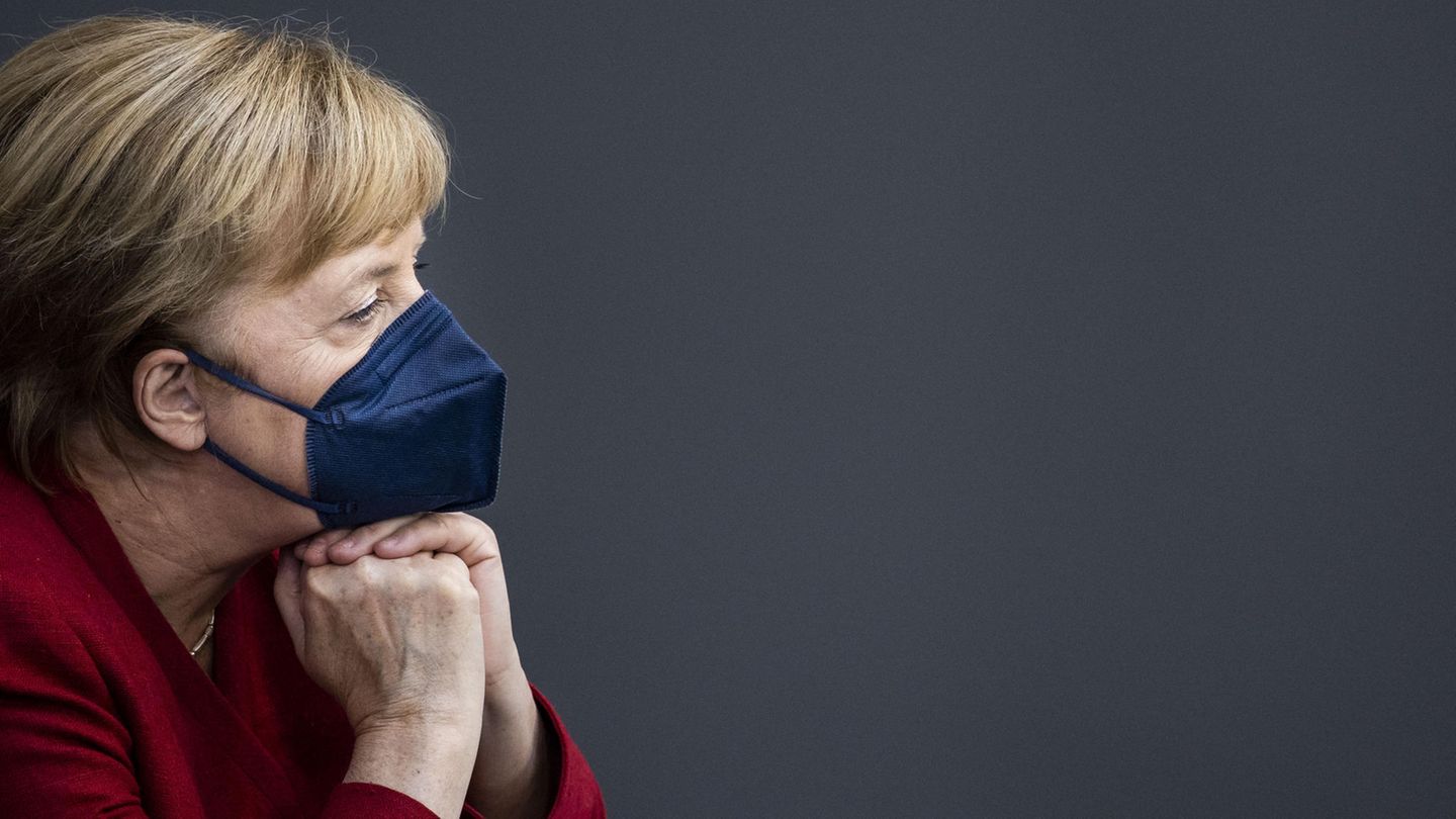 Merkel mit Maske