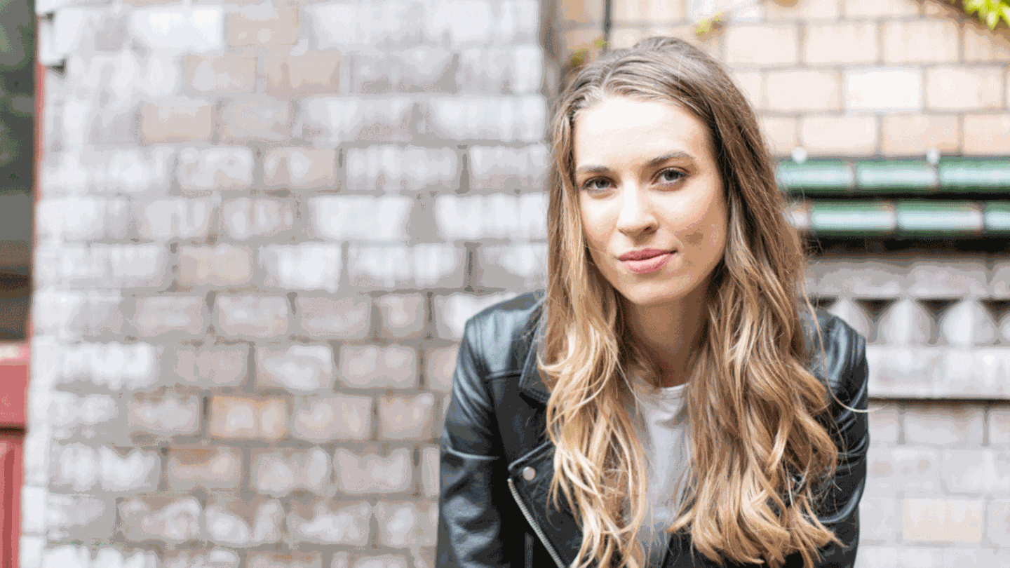 Ronja Ebeling ist wütend darüber, dass ihrer Generation das Recht auf Zukunftsängste abgesprochen wird 