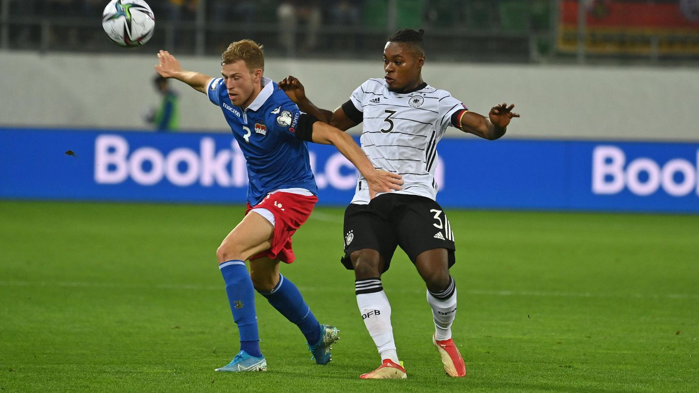 Ridle Baku absolvierteder in der vergangenen Saison alle 34 Bundesliga-Spiele Ridle Baku absolvierteder in der vergangenen Saison alle 34 Bundesliga-Spiele