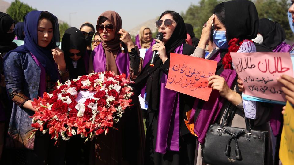 Frauendemo in Kabul