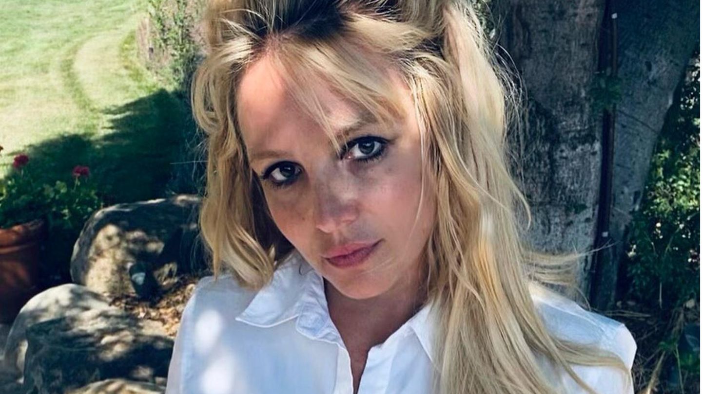So zeigt sich Britney Spears auf Instagram. Ihre Posts lösen Diskussionen über ihren Zustand auf.