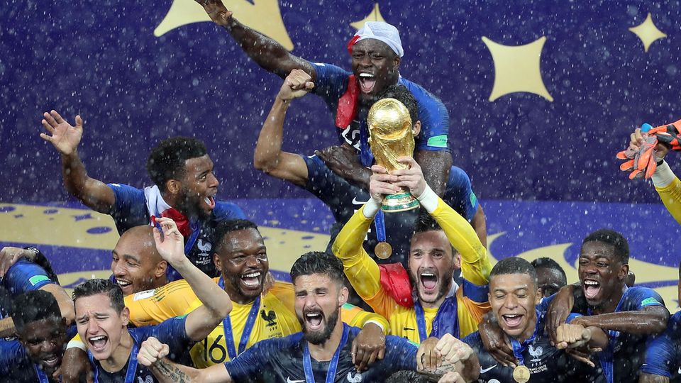 Glückliche Franzosen: 2018 stemmten Les Bleus die WM-Trophäe in den Moskauer Himmel 