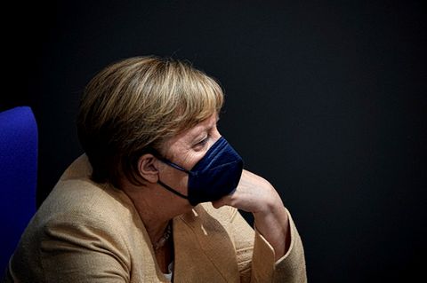 Angela Merkel hat ihre wohl letzte Rede im Bundestag genutzt, um für Armin Laschet in die Bresche zu springen