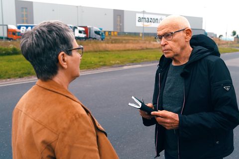 Günter Wallraff und sein Reporterteam haben die Arbeitsbedingungen bei Amazon recherchiert