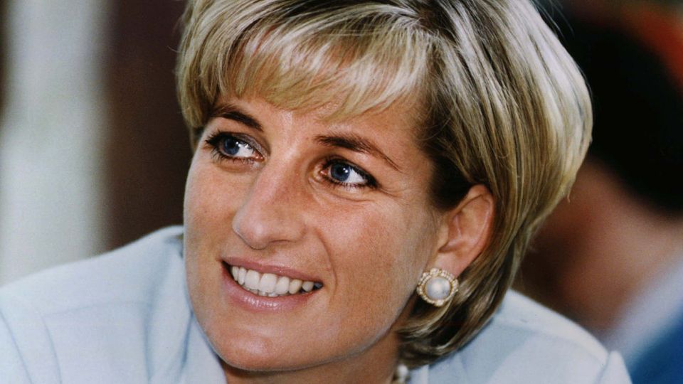 Lady Diana - Zehn Momente in denen Prinzessin Diana Traditionen brach
