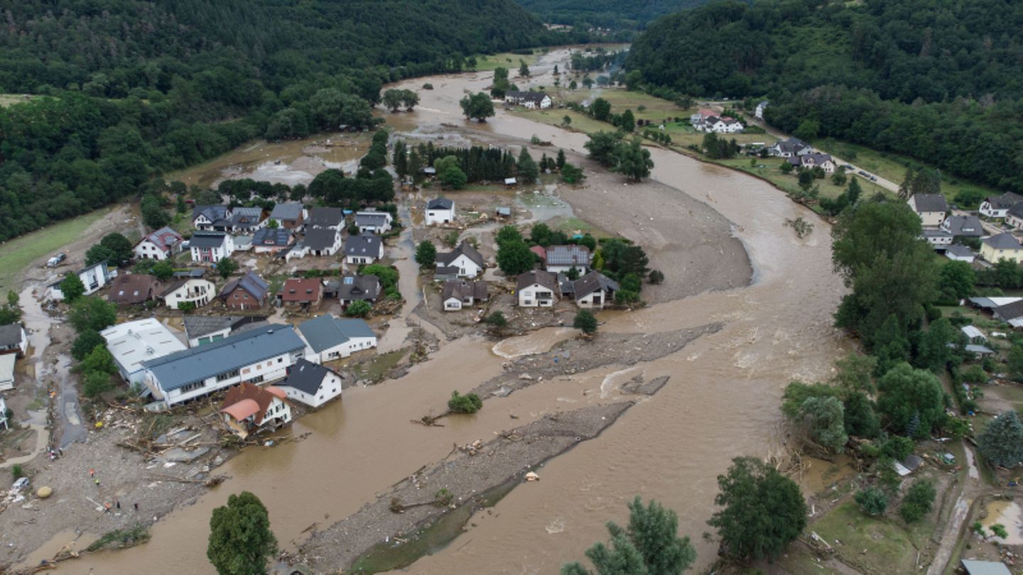 Zerstörung an der Ahr in Rheinland-Pfalz