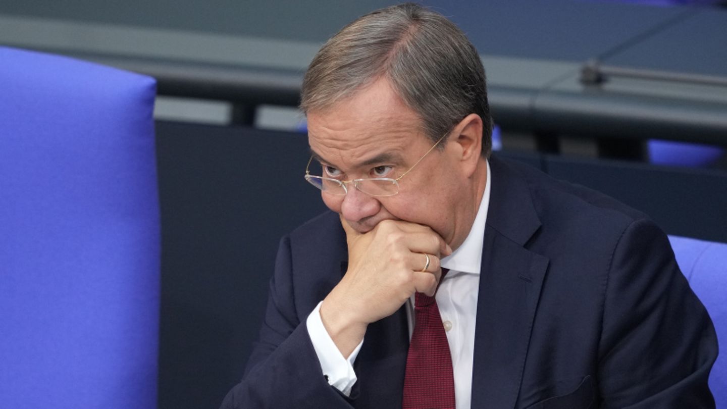 Laschet’s polling disaster: Further down every week