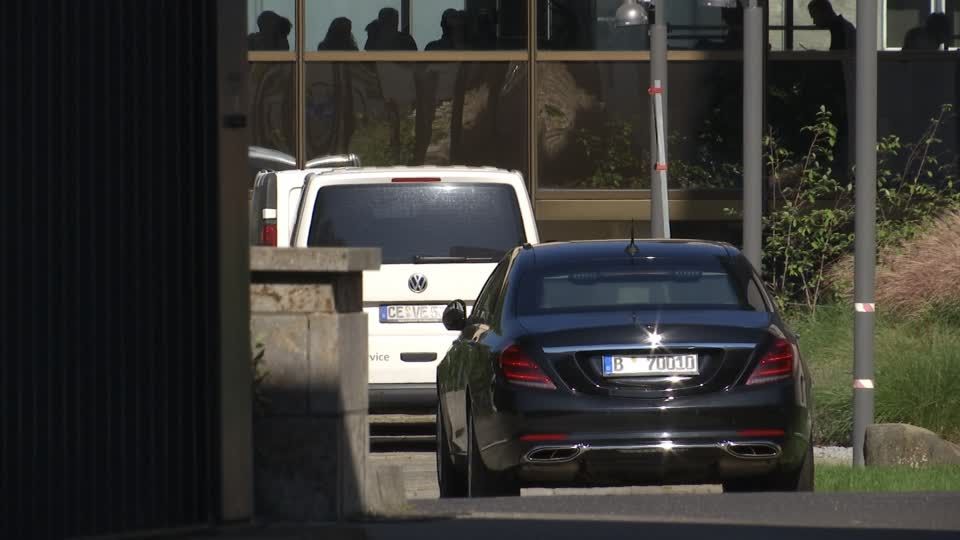 Video: Staatsanwaltschaft durchsucht Bundesministerien wegen Geldwäsche-Ermittlungen
